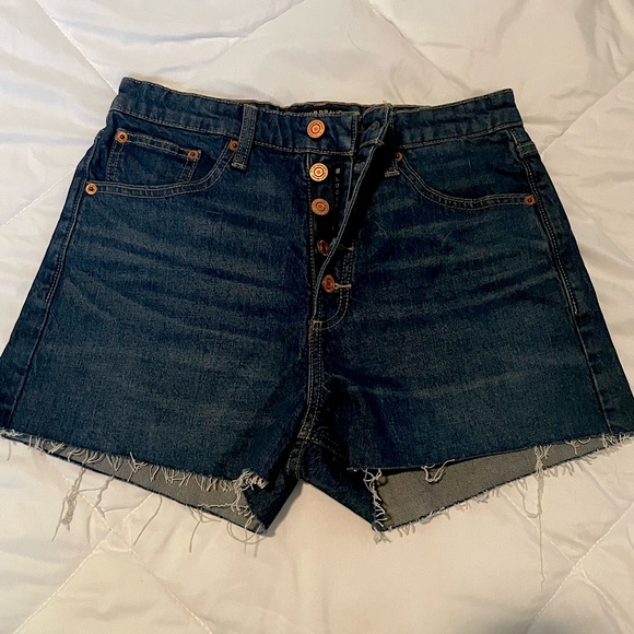 Lucky Brand Shorts size 6/28. - Picture 1 of 4